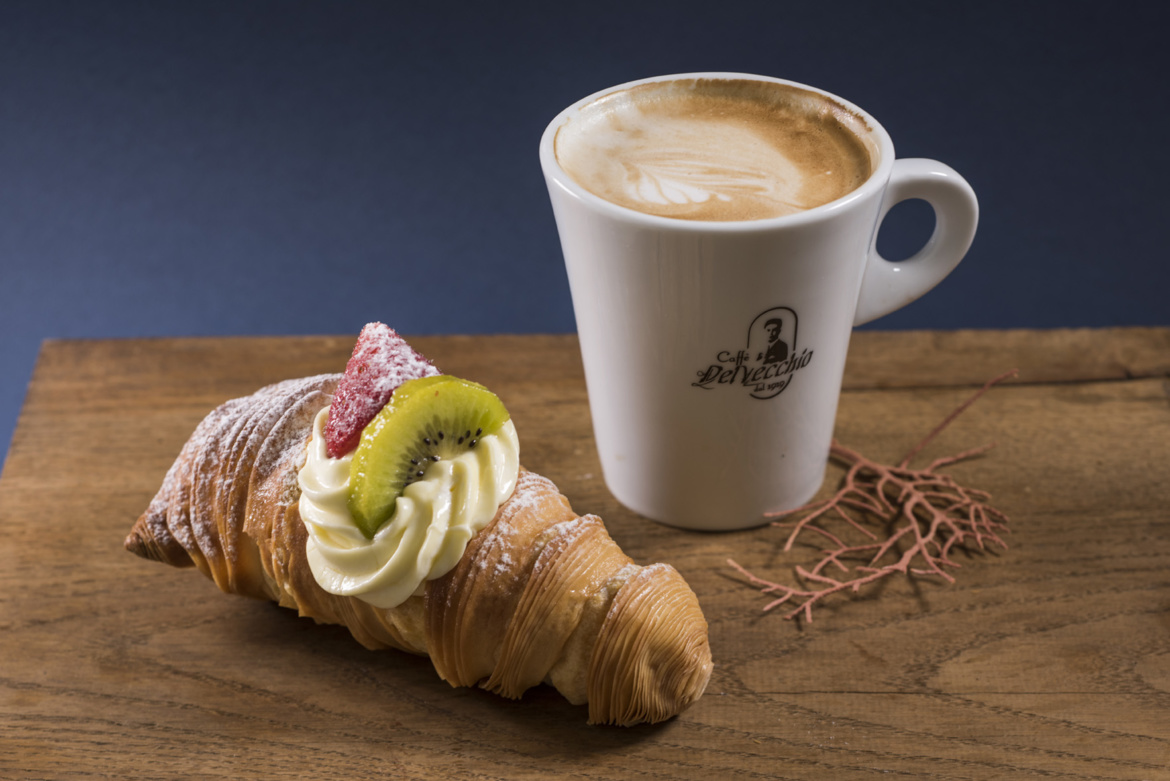 Espressino e sfogliatella